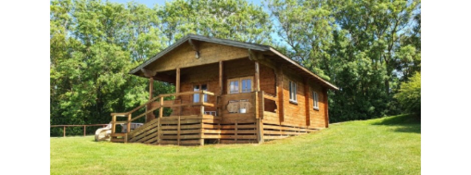 Kingfisher Log Cabin